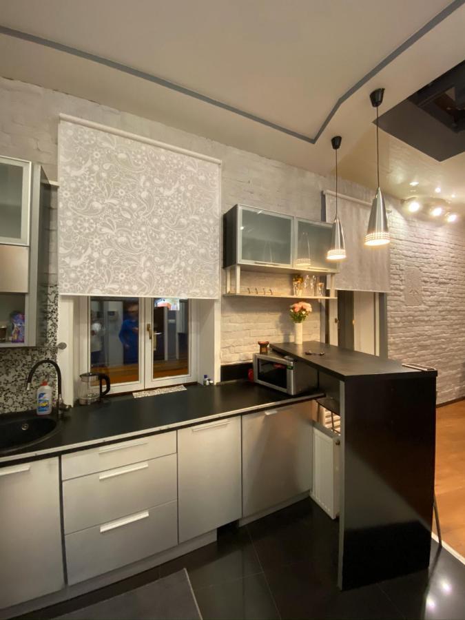 Apt In The Center Of The Town Near The Opera House Apartment Lviv Exterior photo