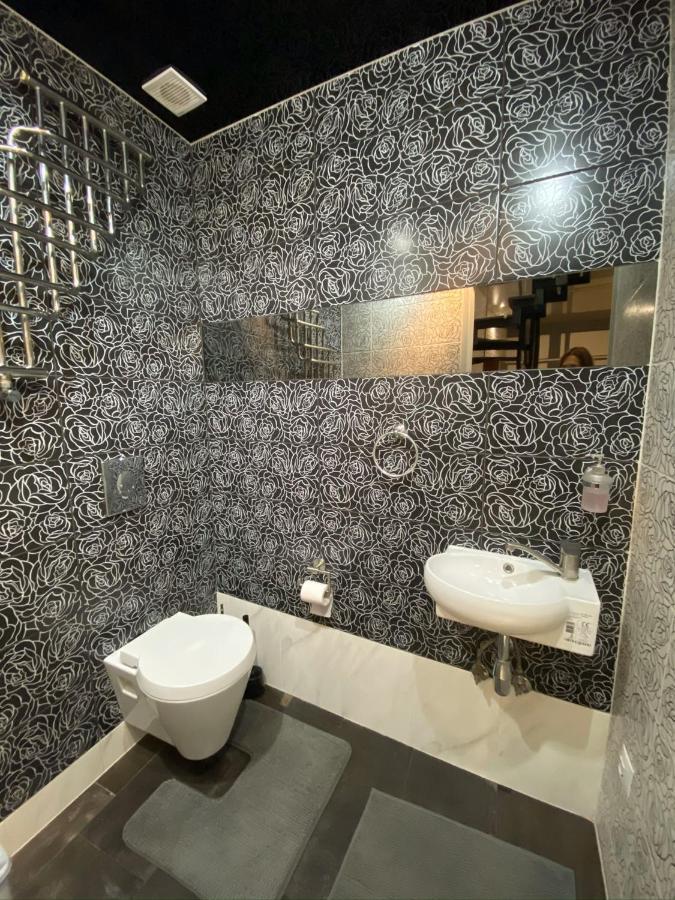 Apt In The Center Of The Town Near The Opera House Apartment Lviv Exterior photo