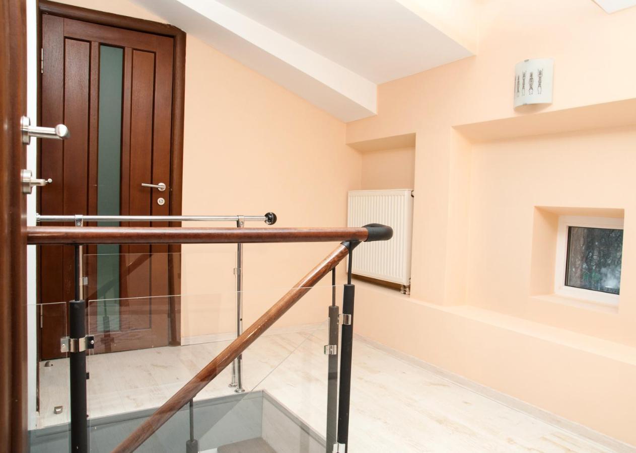 Apt In The Center Of The Town Near The Opera House Apartment Lviv Exterior photo